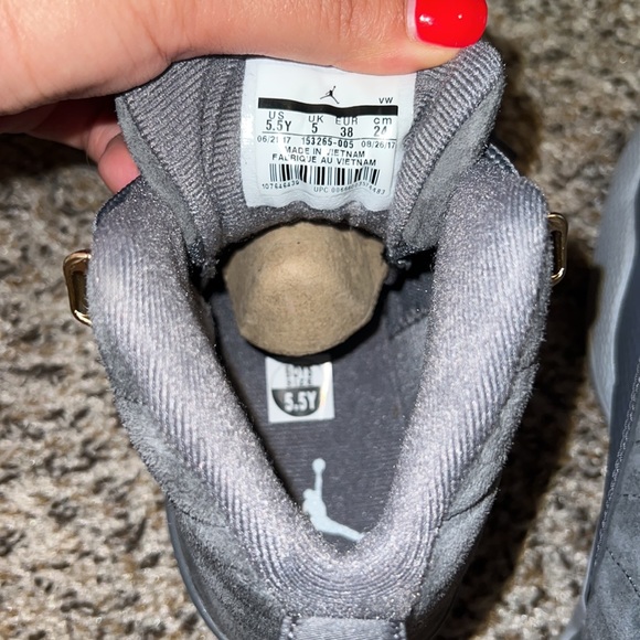 Jordan Retro 12 GS - Picture 3 of 4